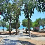 50 Meters To The 3 Bedroom *