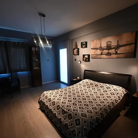 50 Meters To The 3 Bedroom Apartment *