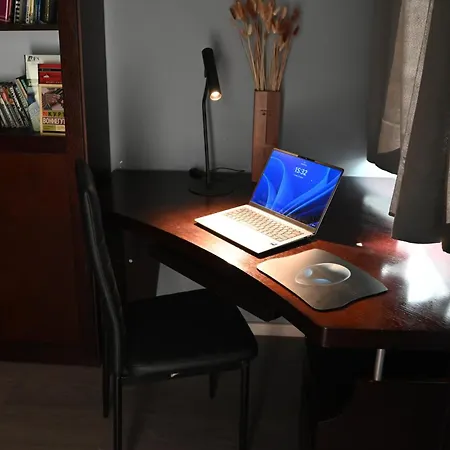 50 Meters To The 3 Bedroom * 레메소스
