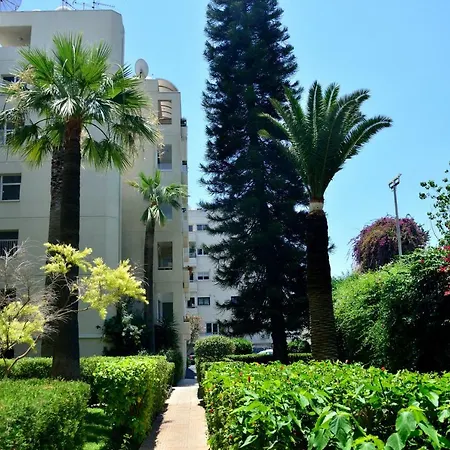 50 Meters To The 3 Bedroom Apartment *