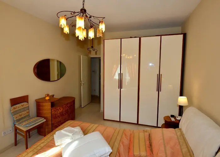 50 Meters To The 3 Bedroom