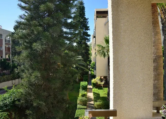 50 Meters To The 3 Bedroom Limasol