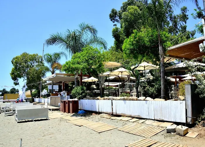 50 Meters To The 3 Bedroom *