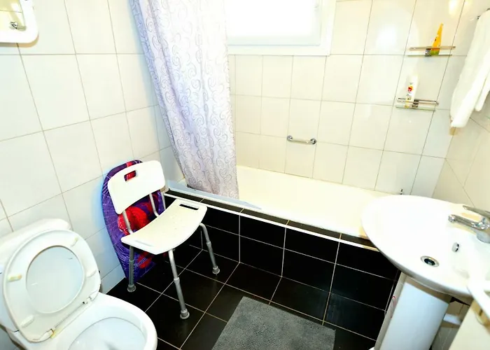 50 Meters To The 3 Bedroom